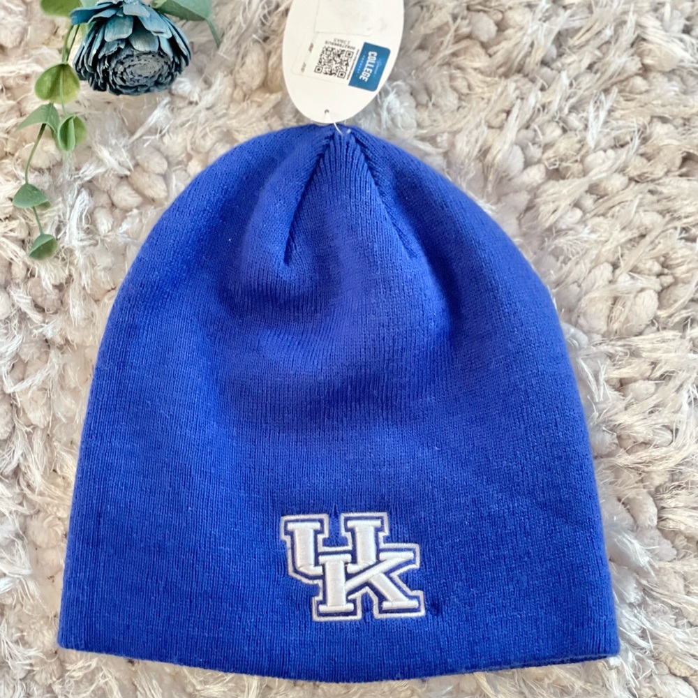New with tags official college gear University of Kentucky WildCats Hat #UK